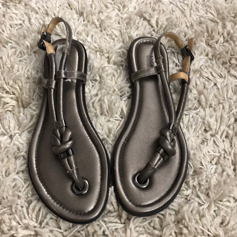 MICHAEL KORS SANDALS